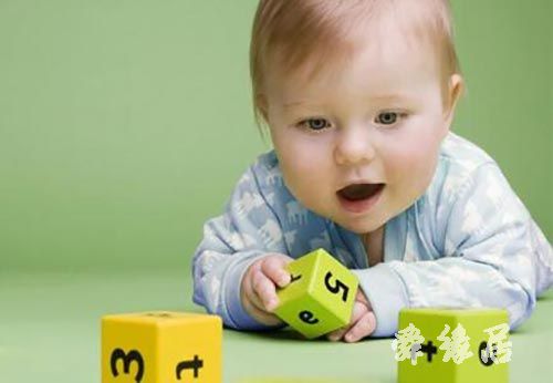 孩子起名字